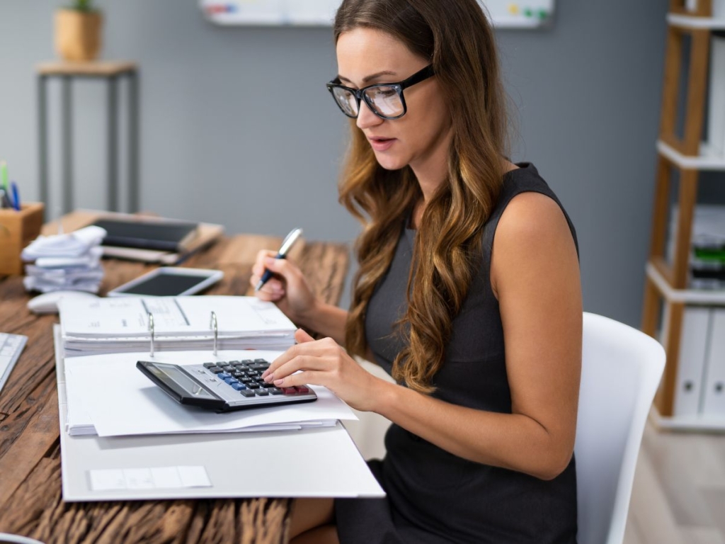 4 Ways of Legally Passing on Credit Card Fees to Your Customers